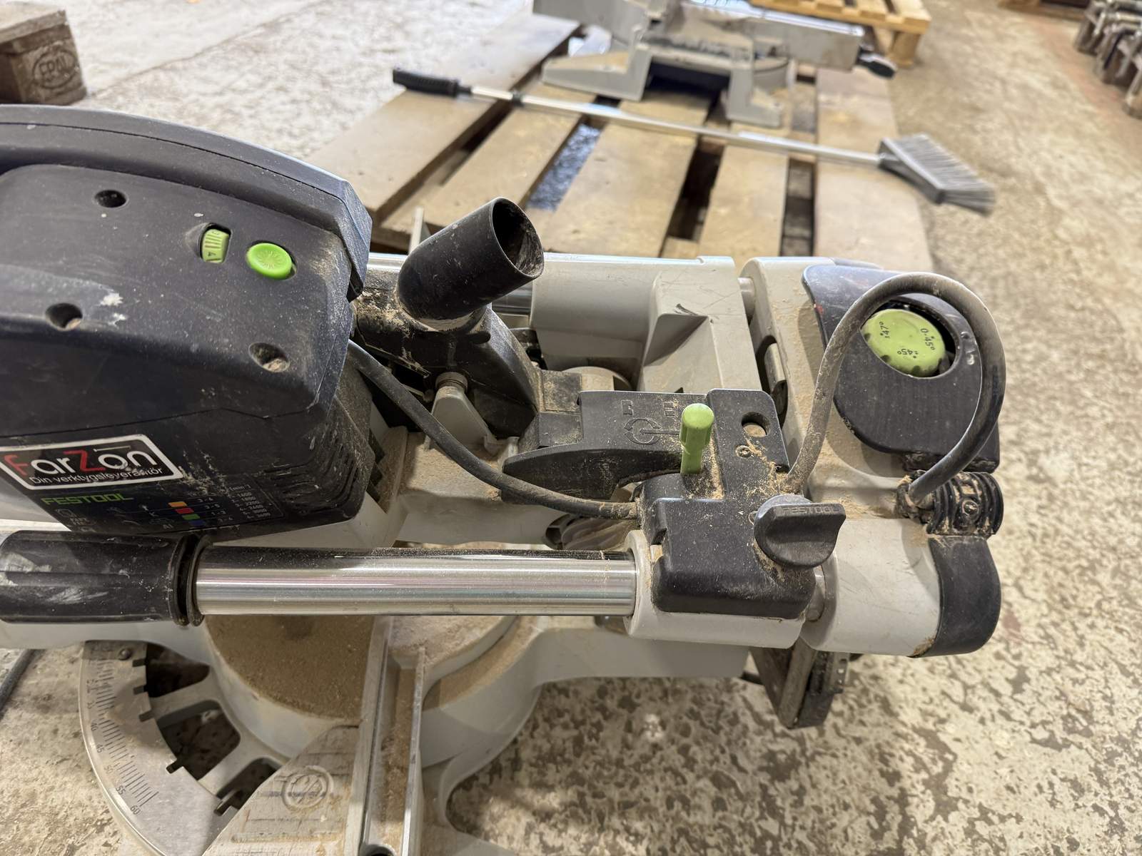 Kap & gersåg Festool renoveringsojekt Kap & gersåg Festool renoveringsojekt