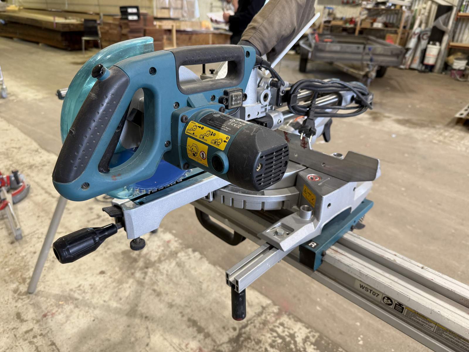 Kap & gersåg, sågbord Makita Kap & gersåg, sågbord Makita