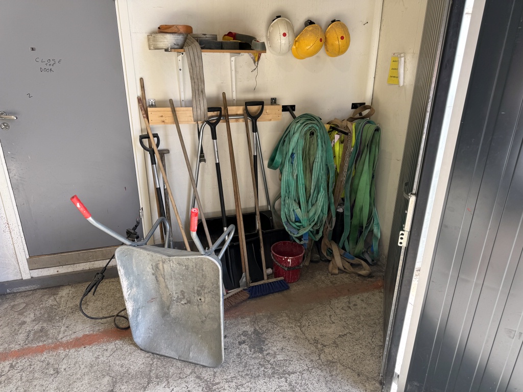 Lyftstroppar och redskap
