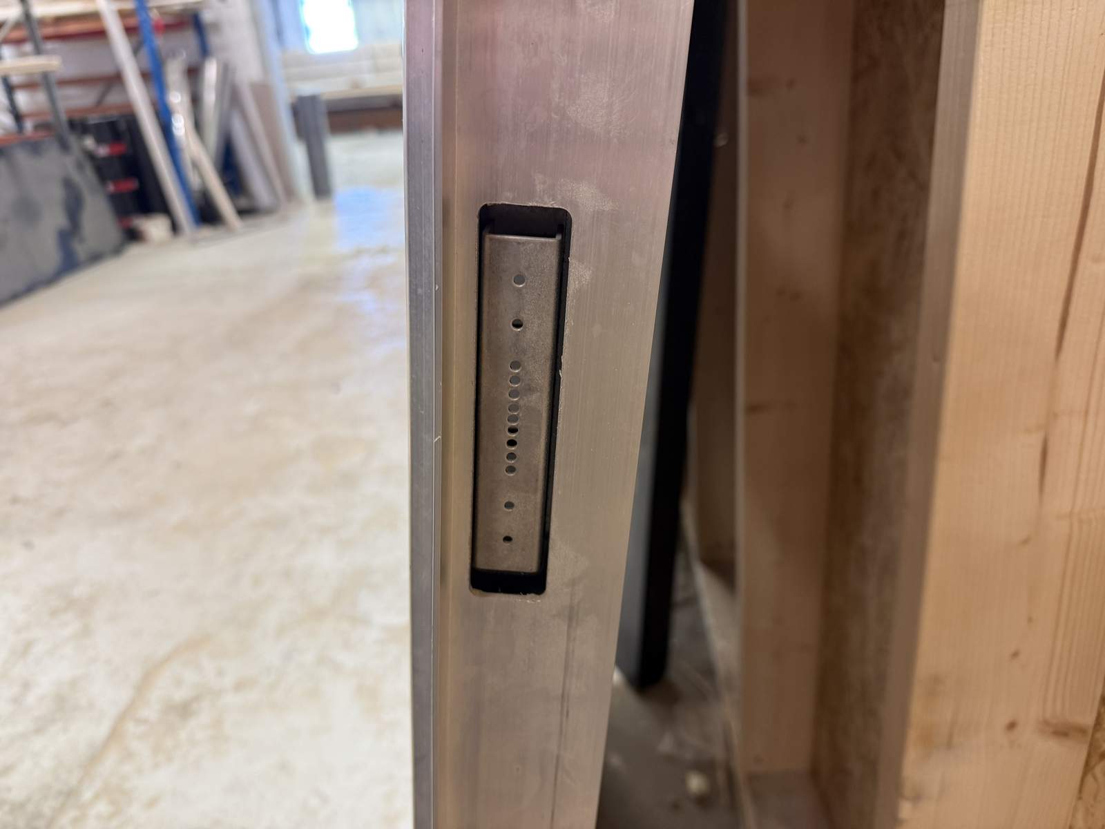 Industridörr aluminium Preconal Industridörr aluminium Preconal