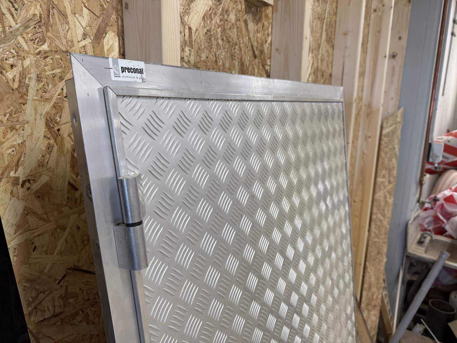 Industridörr aluminium Preconal Industridörr aluminium Preconal
