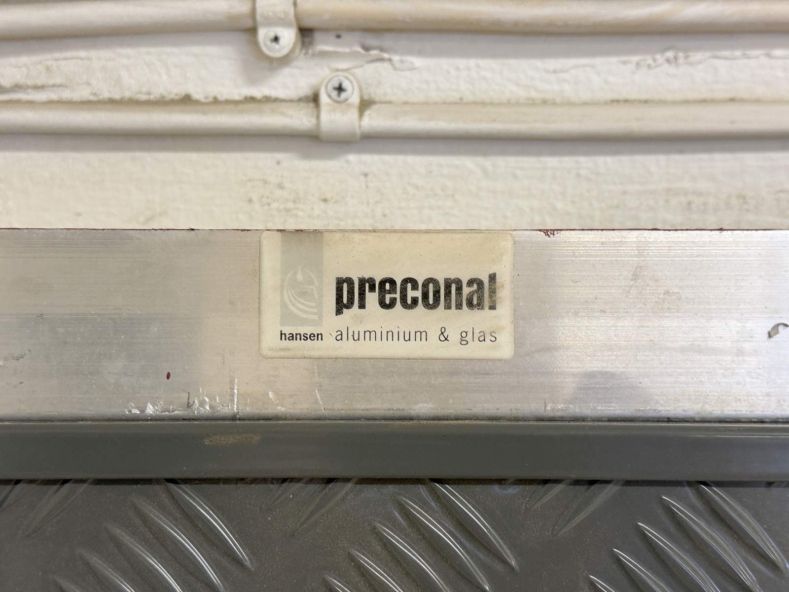 Industridörr aluminium Preconal (2) Industridörr aluminium Preconal (2)