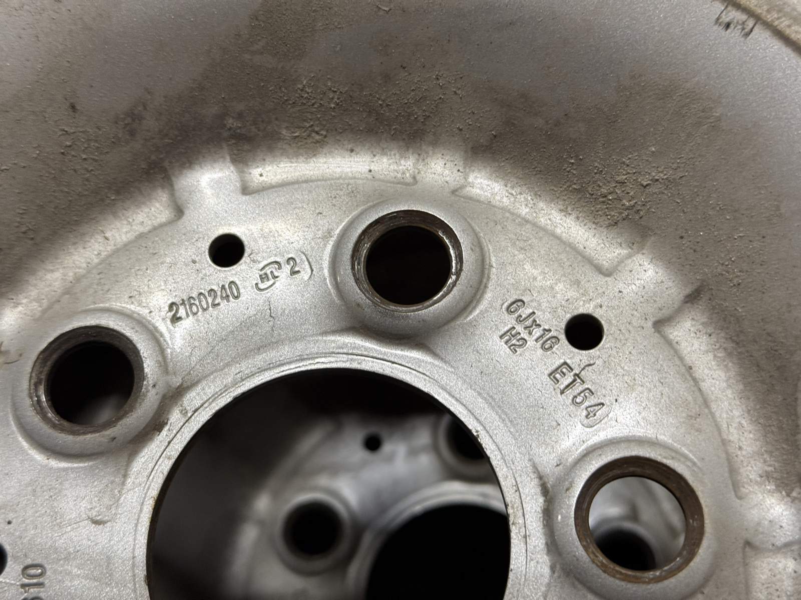 Mazzini Effivan däck på plåtfälg 195/65R16C Mazzini Effivan däck på plåtfälg 195/65R16C