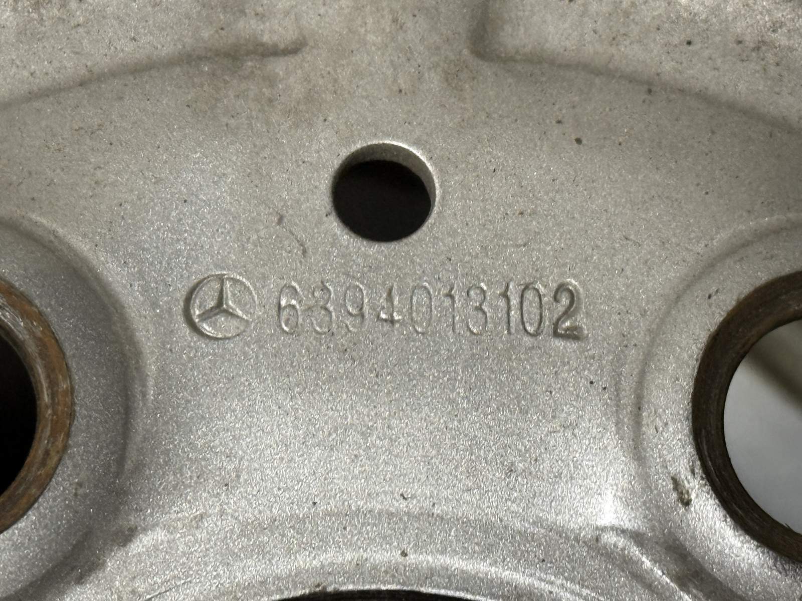 Mazzini Effivan däck på plåtfälg 195/65R16C Mazzini Effivan däck på plåtfälg 195/65R16C