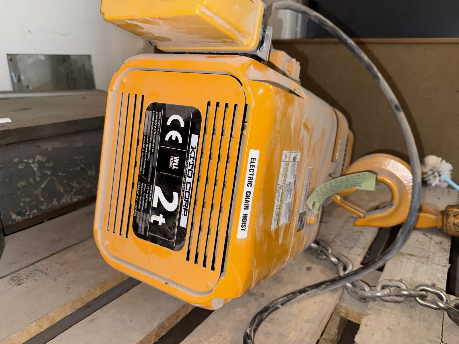 Travers Kito Corp 2-ton Travers Kito Corp 2-ton