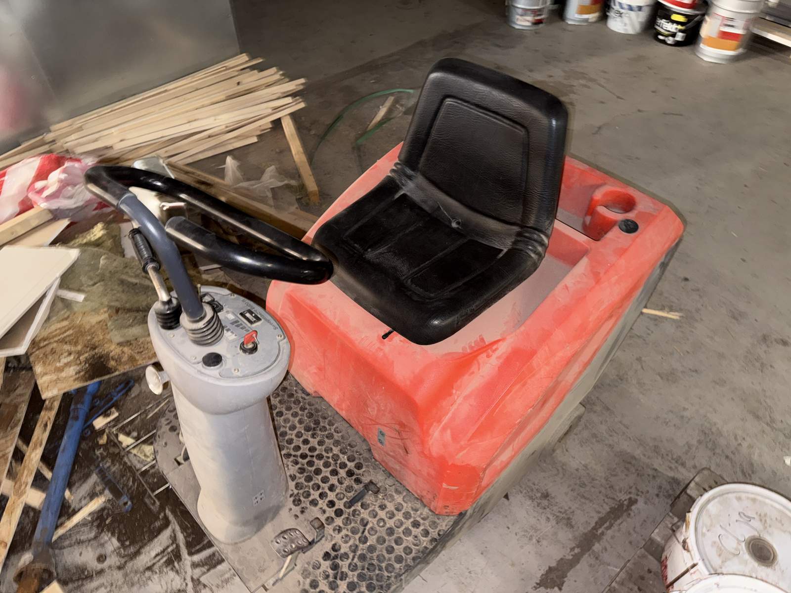 Sopsugmaskin Hako B800R Sopsugmaskin Hako B800R