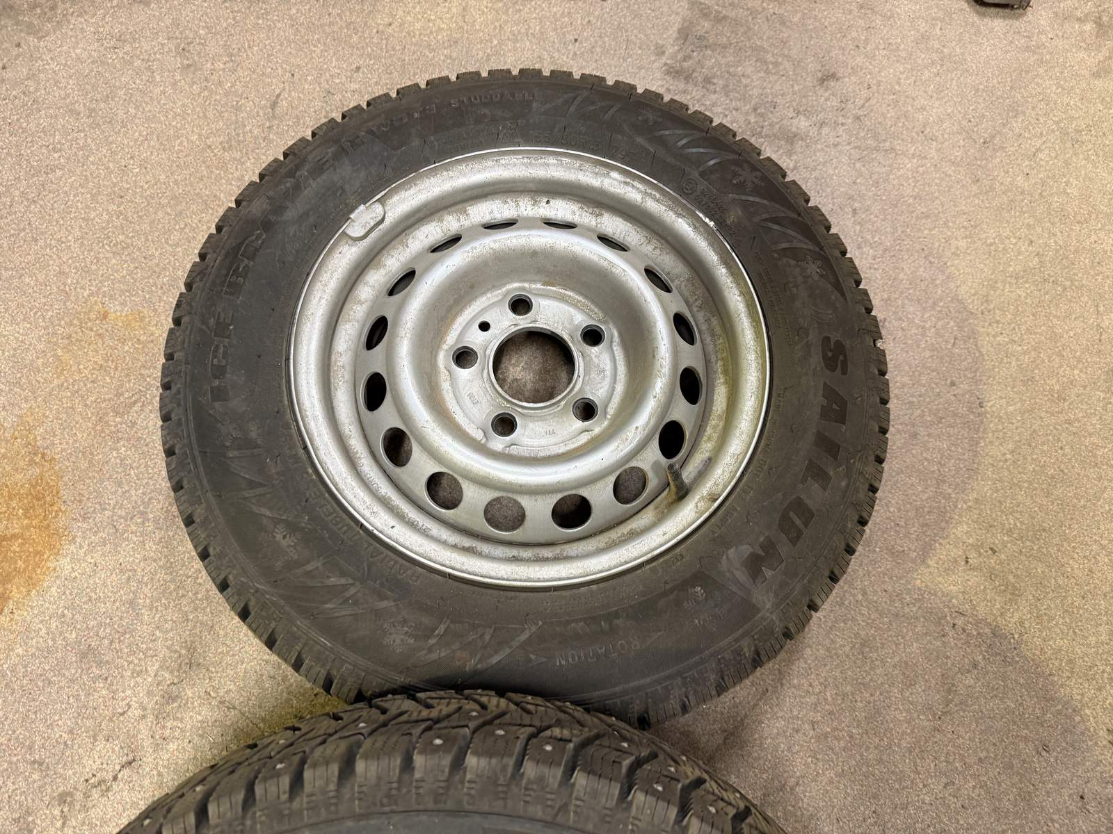 Dubbdäck Sailun Ice breaker WST3 155/80R13 Dubbdäck Sailun Ice breaker WST3 155/80R13