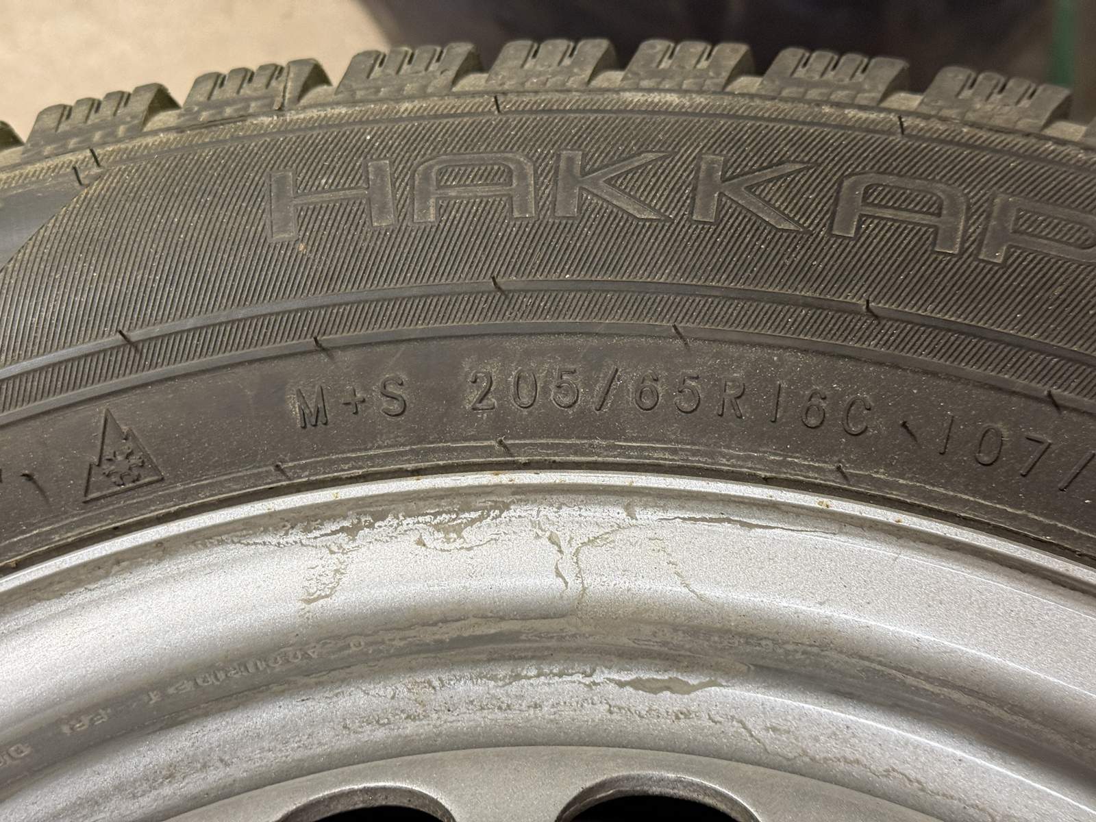 Dubbdäck Nokian Tyres 205x65R16C Dubbdäck Nokian Tyres 205x65R16C