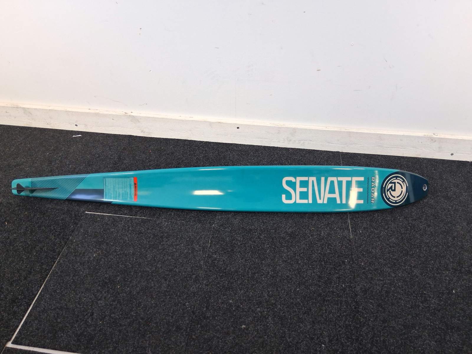 Vattenskida, Radar Senate Graphite 67" Vattenskida, Radar Senate Graphite 67"