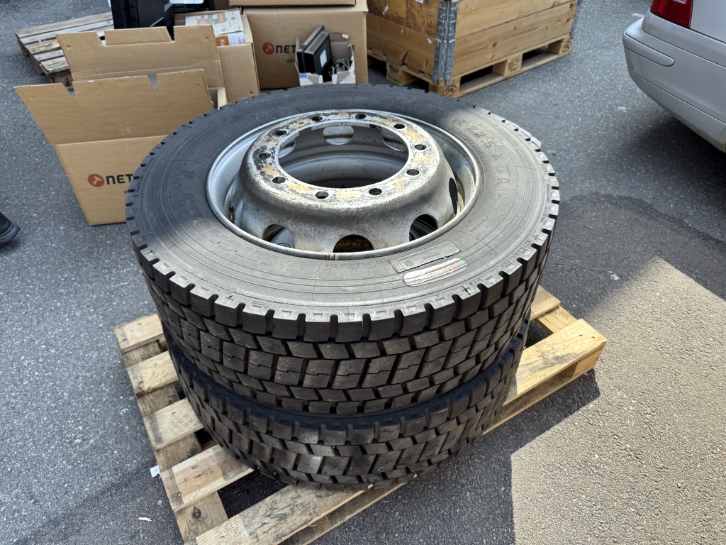 Lastbilsdäck Michelin 295/60R22,5