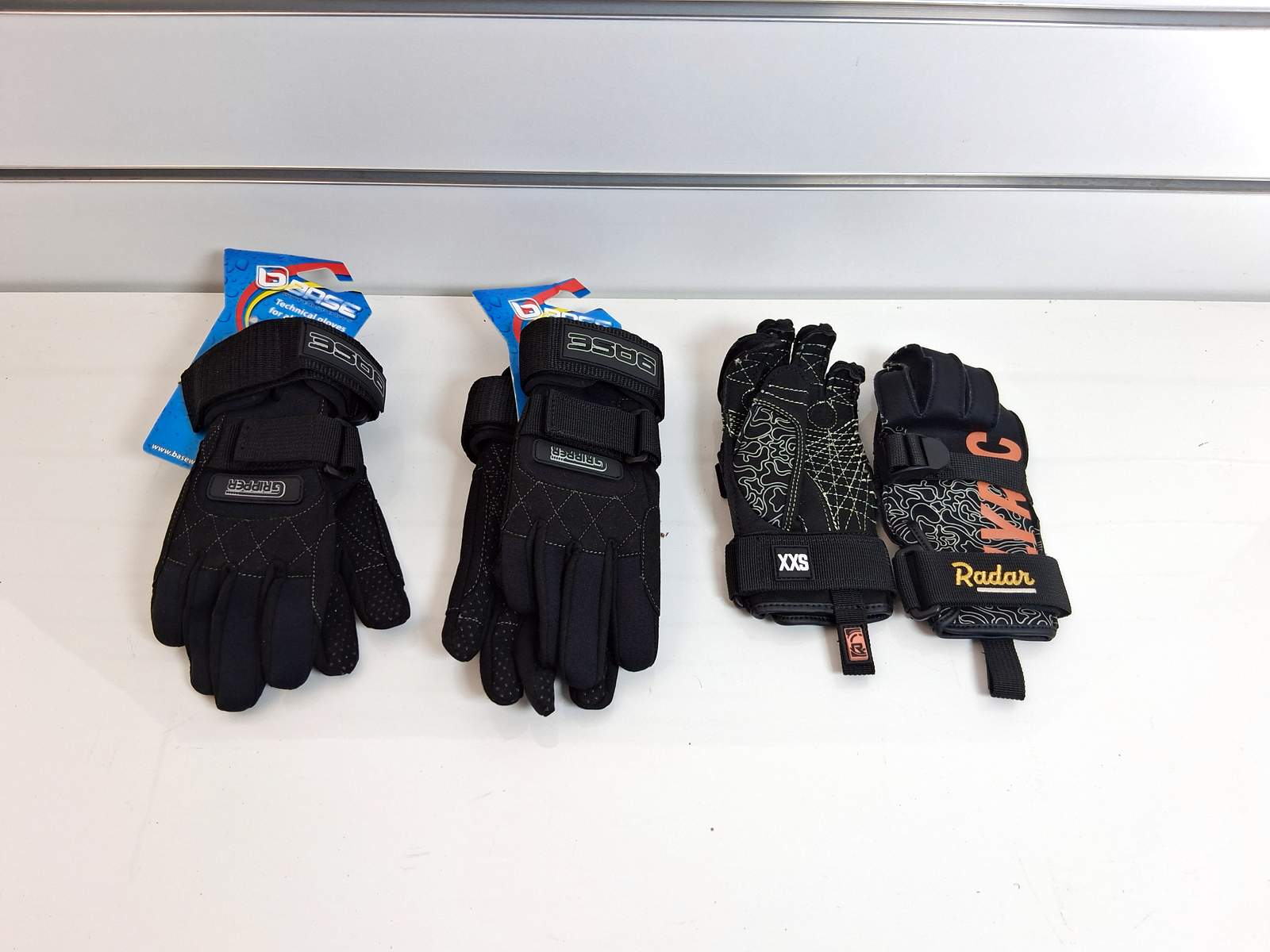 Vattenskidhandskar, 3st XXS Vattenskidhandskar, 3st XXS