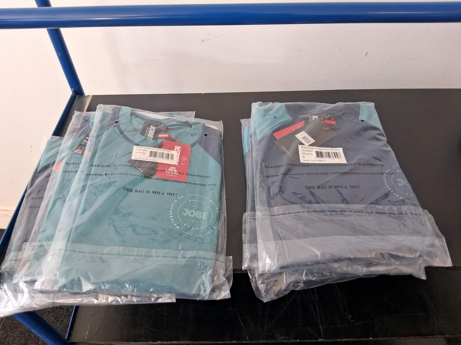 Vattensportkläder, 15plagg, strl: M-XL Vattensportkläder, 15plagg, strl: M-XL