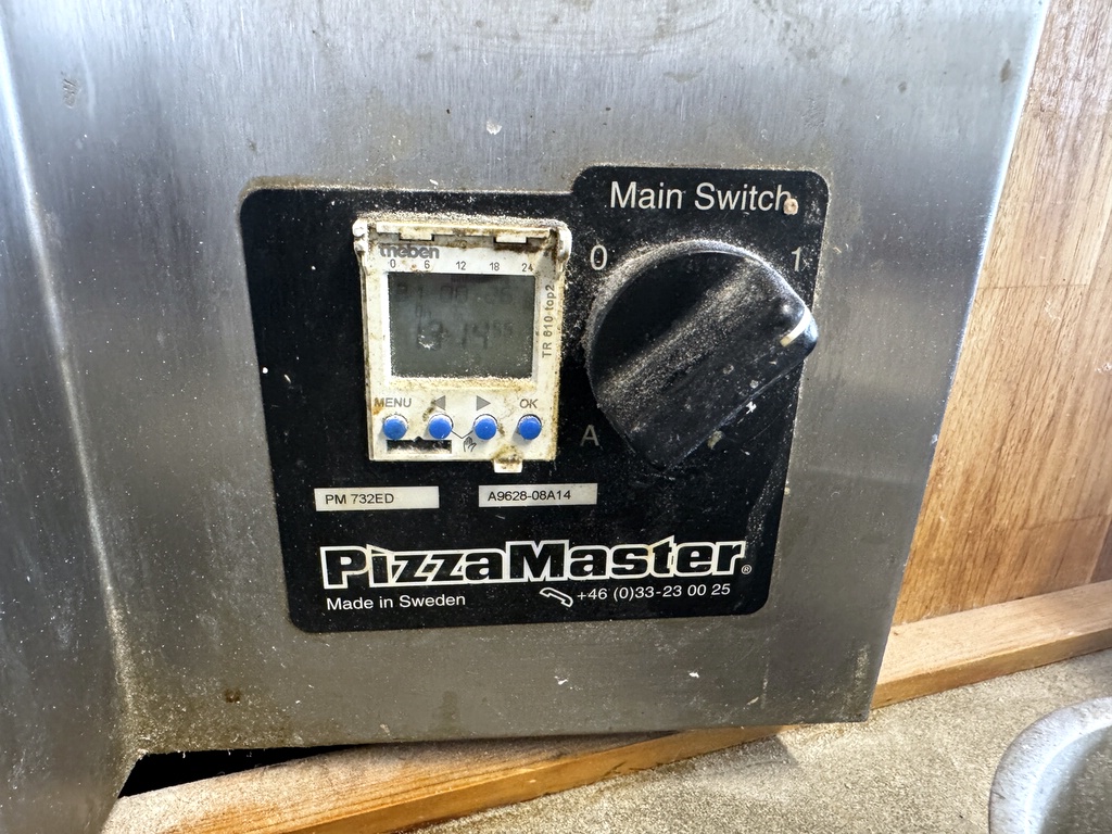 Pizzaugn, Pizzamaster PM 732ED Pizzaugn, Pizzamaster PM 732ED