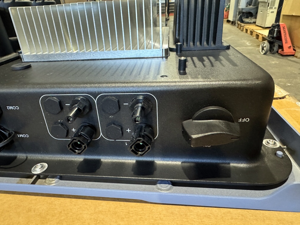 Inverter, Solplanet ASW10K G2 (1) Inverter, Solplanet ASW10K G2 (1)