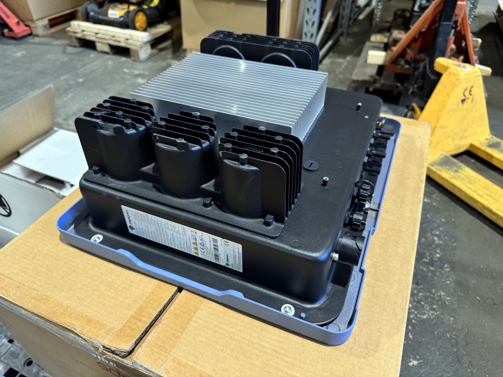 Inverter, Solplanet ASW10K G2 (1) Inverter, Solplanet ASW10K G2 (1)