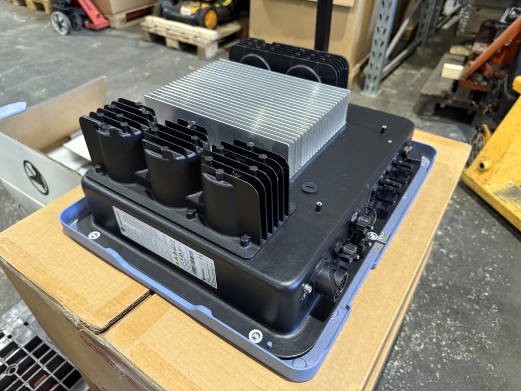 Inverter, Solplanet ASW10K G2 (2) Inverter, Solplanet ASW10K G2 (2)