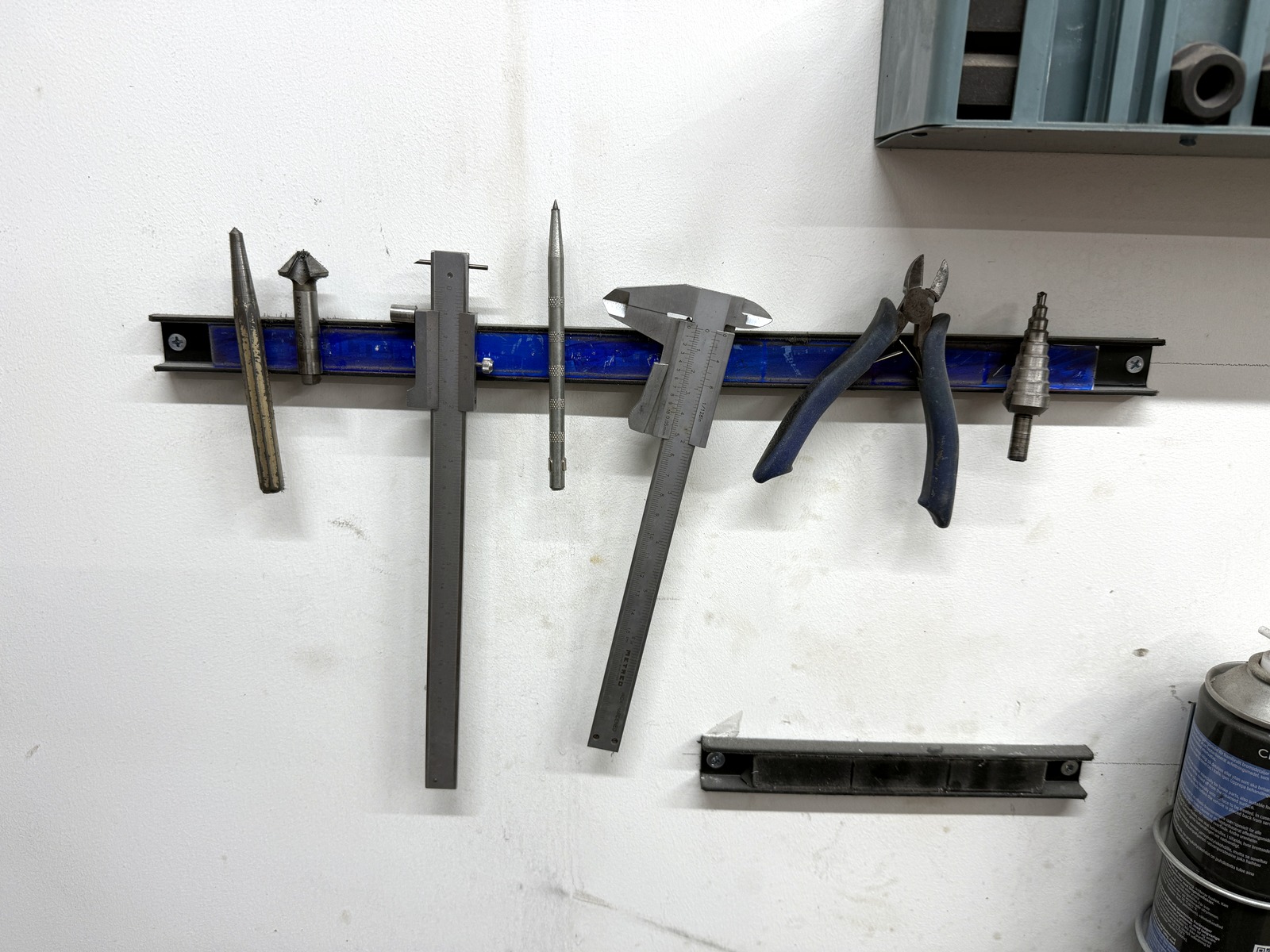 Stålmått, fastsättning, mm Stålmått, fastsättning, mm