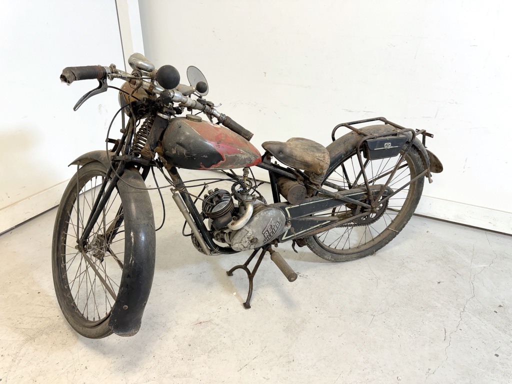 REX Speedy 125cc REX Speedy 125cc