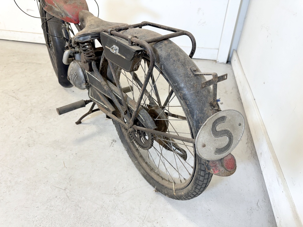 REX Speedy 125cc REX Speedy 125cc