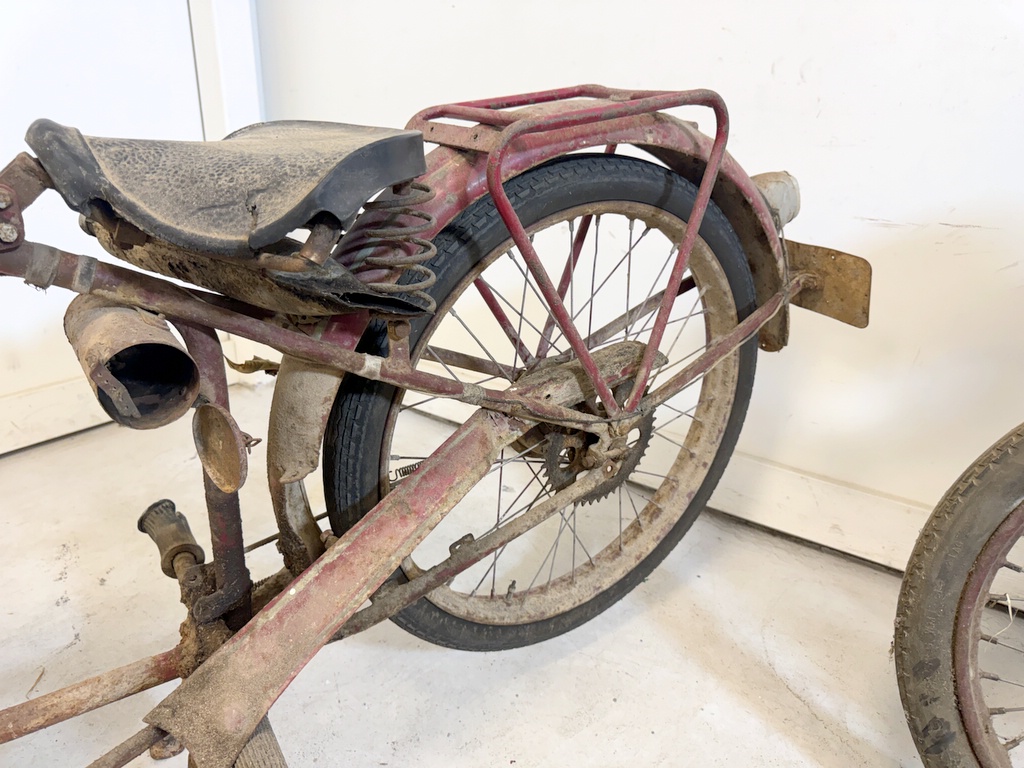 2st Husqvarna rödmyror (rep. objekt) 2st Husqvarna rödmyror (rep. objekt)